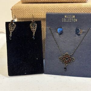 NWT Museum Collectoin Necklace & Earrings Set- bronze w/ orange & black crystals